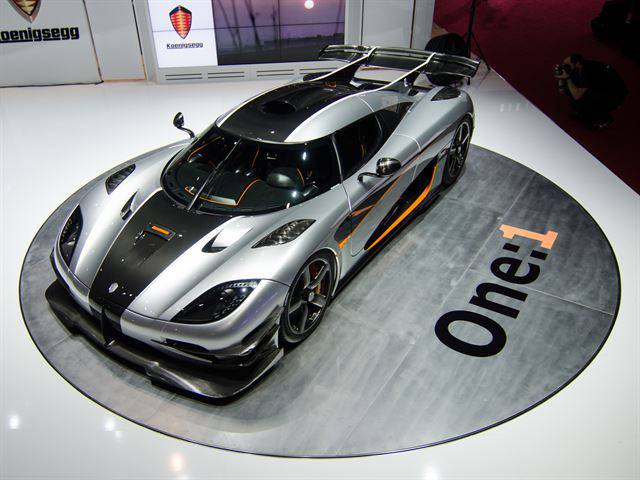 Most-Expensive-Cars-Koenigsegg-One-1-6