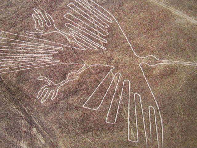 Top-10-Unsolved-Mysteries-Of-The-World-Nazca-Geoglyphs