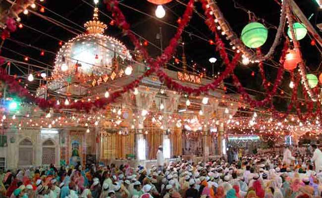 Religious-Places-In-India-Ajmer-Sharif-Ajmer