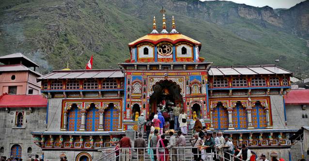 Religious-Places-In-India-Badrinath