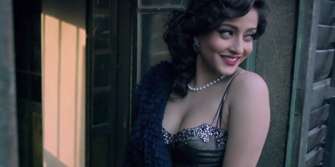 Hot-Bengali-Actress-Raima-Sen