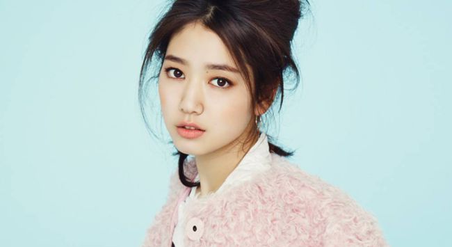 Beautiful-Korean-Actress-Park-Shin-hye