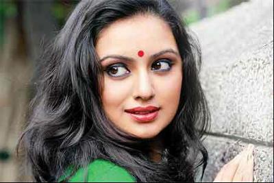 Hot-Marathi-Actress-Shruti-Marathe