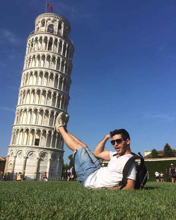 Posing-with-leaning-tower-of-pisa-1